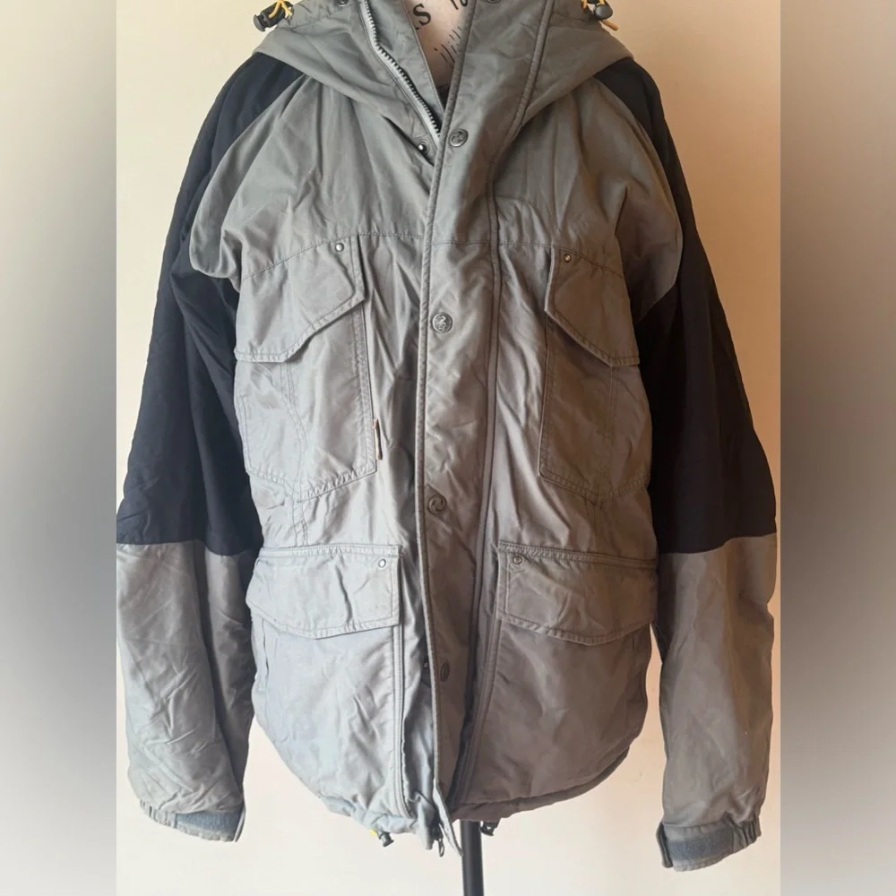 Ronin Vintage Burton Snowboarding Coat Insulated Waterproof Men’s Medium Dragon